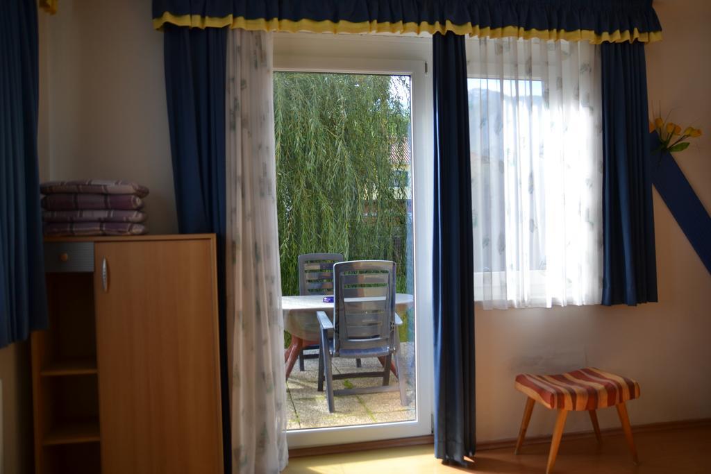 Ferienwohnungen Miklautsch Faak am See Exterior foto